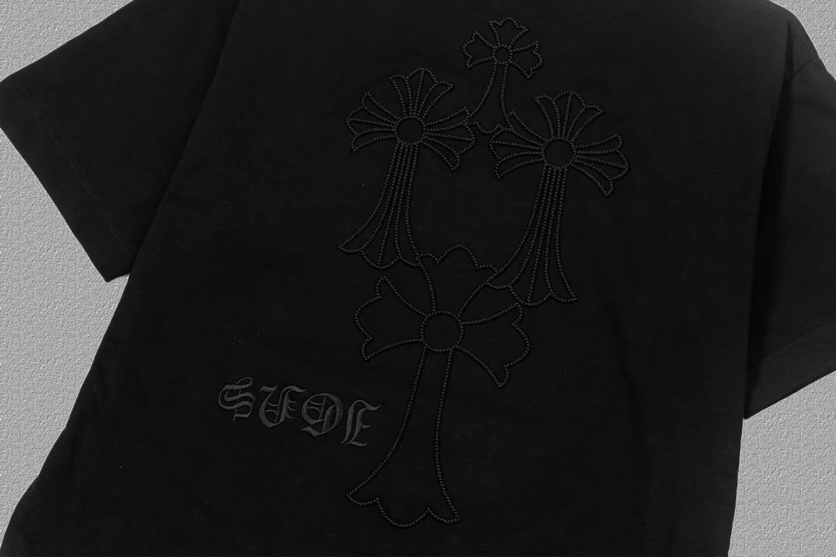 🅿️200 [CH Crow Heart] 2025FW short-sleeved T-shirt, arch bridge embroidery, high-end 26s double yarn 300g fabric, heavy fabric, custom stretcher rib, same cylinder and dye, complete three standards, same style for men and women, color: black, white, size: S M L XL 2XL